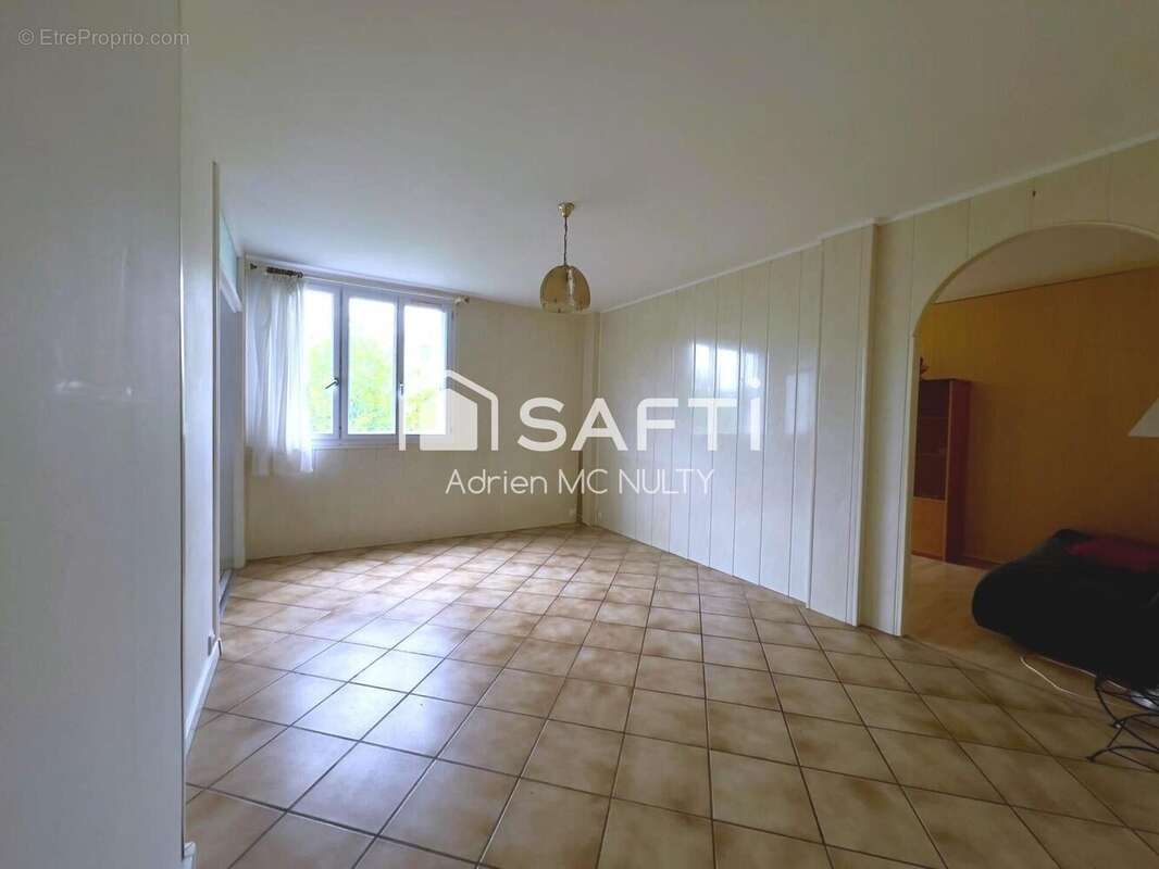 Photo 2 - Appartement à VALENTON
