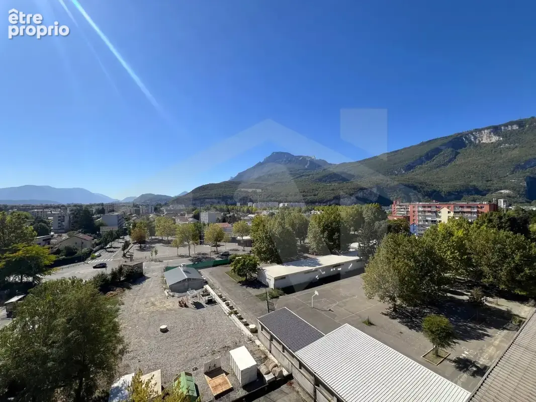 Photo Appartement à Fontaine au prix de 139 000€