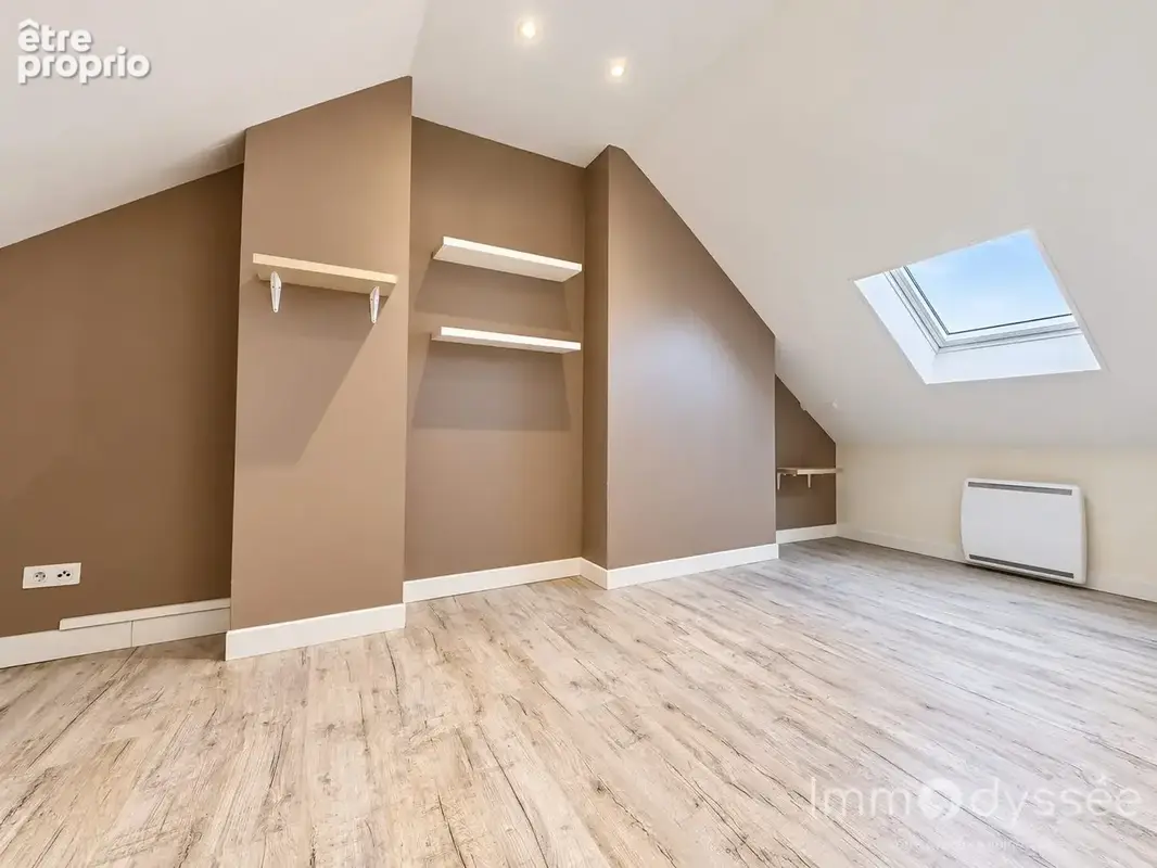 Appartement 5 pièces 86 m² à vendre à Pontault-Combault (77340) - photo 9