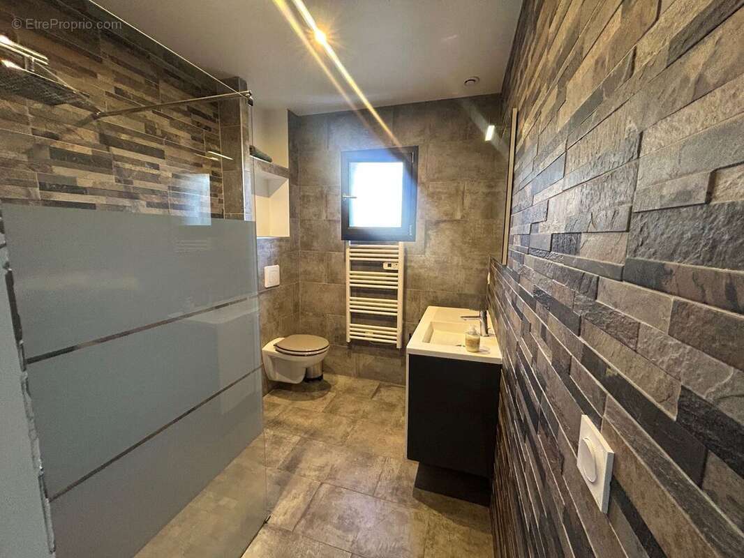 Maison à SAINT-PAUL-LES-ROMANS