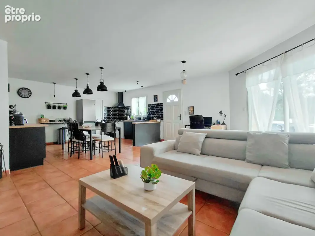 Vinezac - maison plain-pied 90m2 4 chambres - photo 2