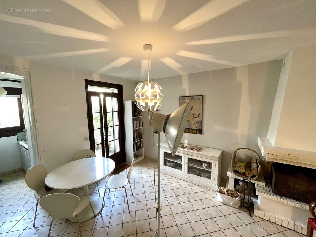 Maison à TROUVILLE-SUR-MER