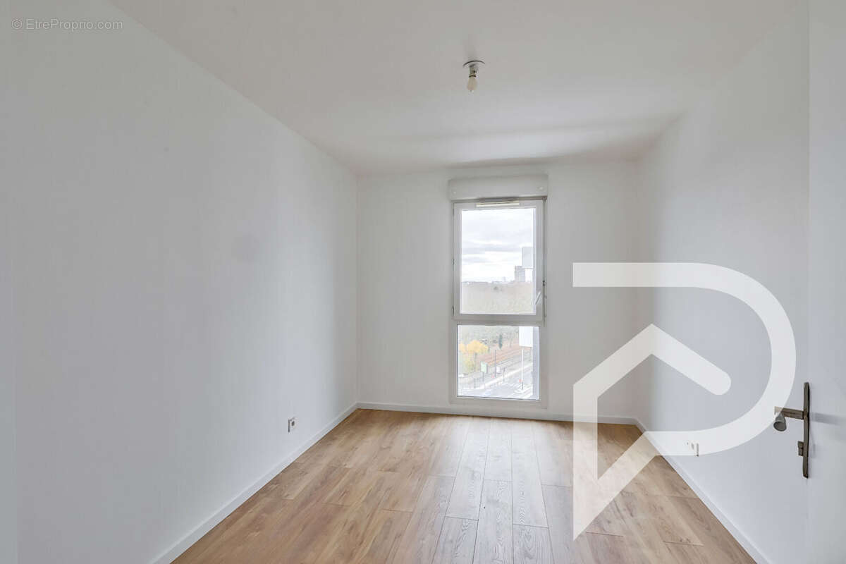 Appartement à IVRY-SUR-SEINE