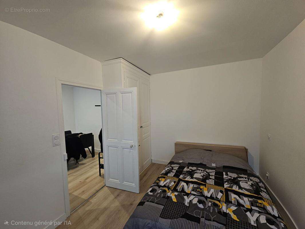 Appartement à DONVILLE-LES-BAINS