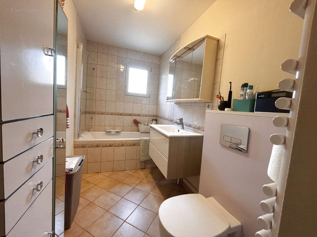 Maison à MARLY-LA-VILLE