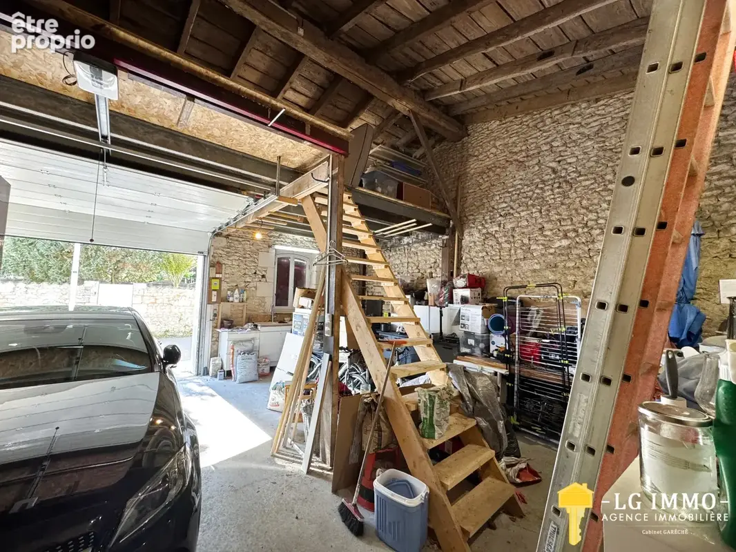 Maison de plain-pied avec jardin et garage en centre ville - photo 12