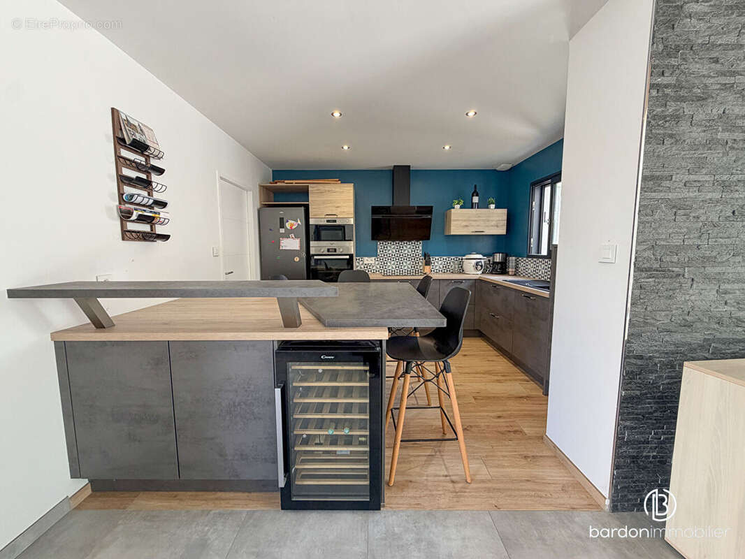 Maison contemporaine de 2021 - Beaux volumes et prestations de qualité - photo 4