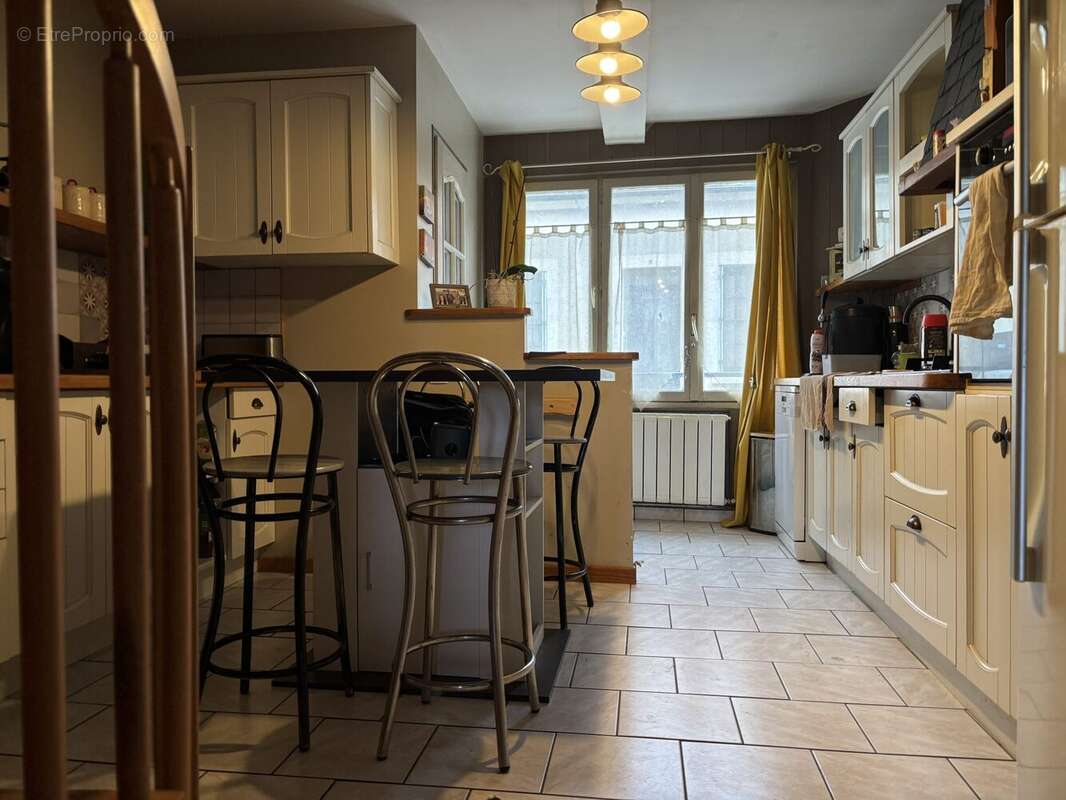Maison à BONNETABLE