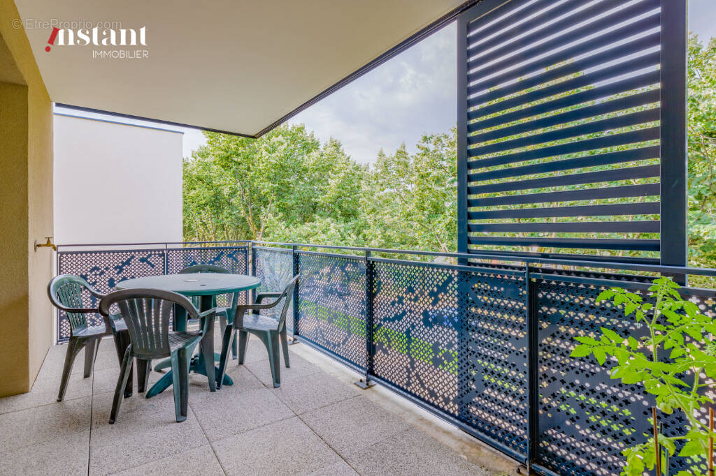 Appartement à BRON