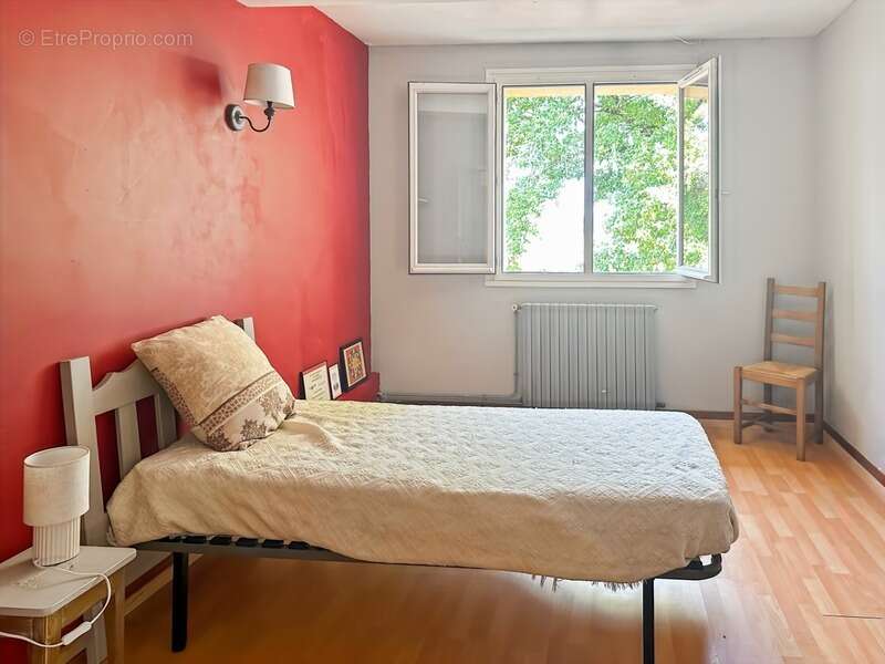 Maison à MONTESQUIOU