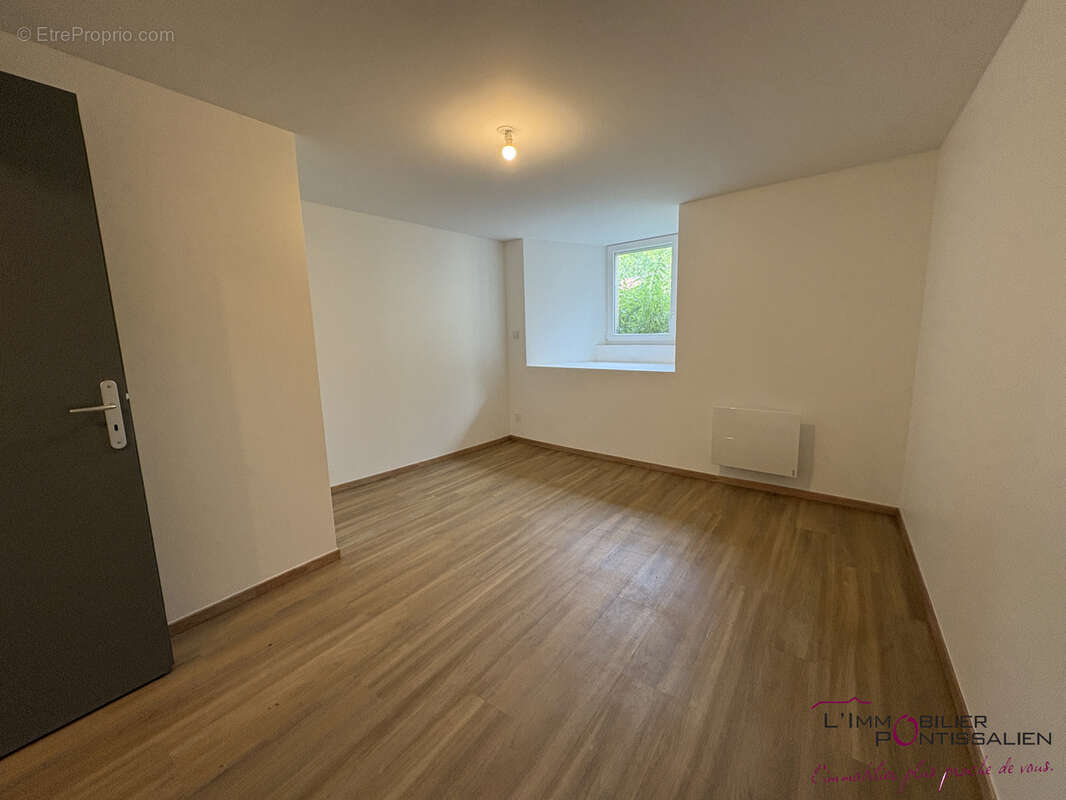 Maison à EVILLERS