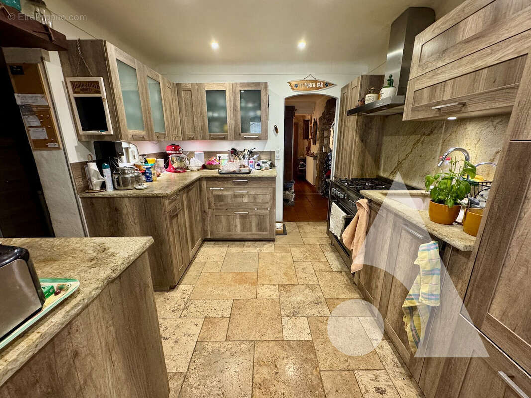 Maison à VILLECROZE