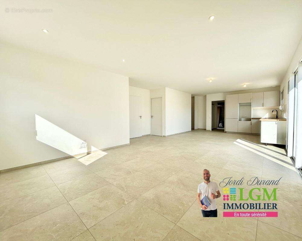 Maison à NIEUL-LE-DOLENT