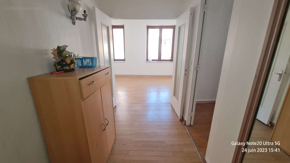 Appartement à SAINT-ETIENNE