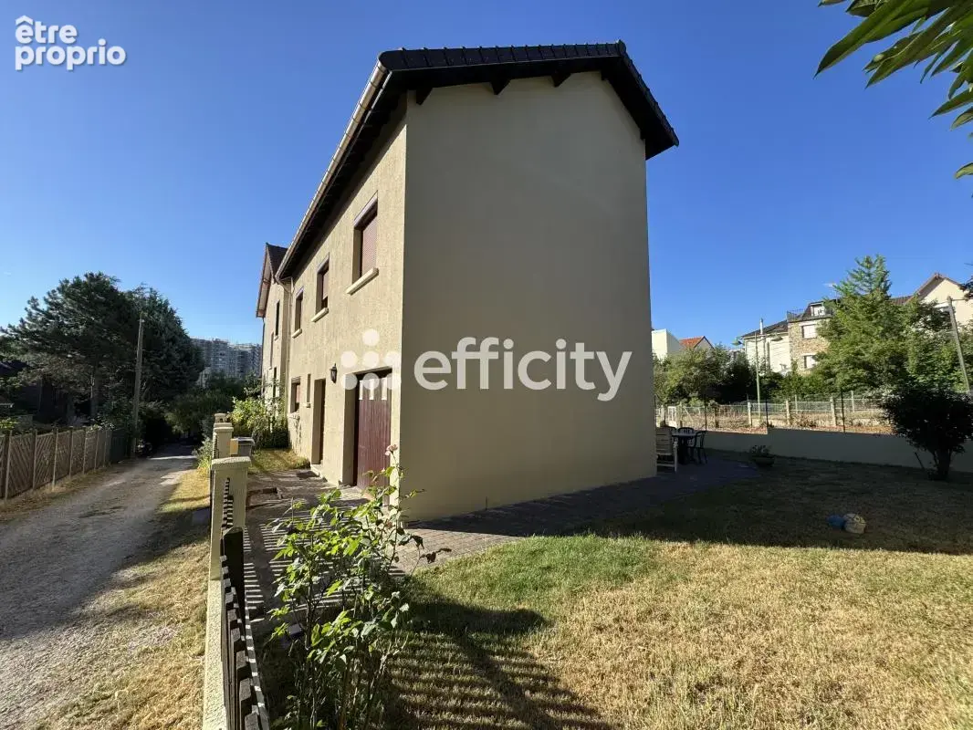 Maison 163 m² à Chaville  - photo 2