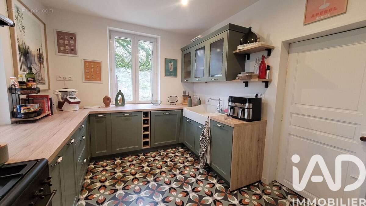 Maison 226 m² à Saint-Martin-D'ary  - photo 9