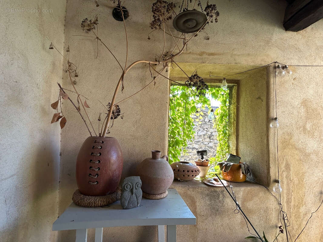 Maison à VALLIGUIERES