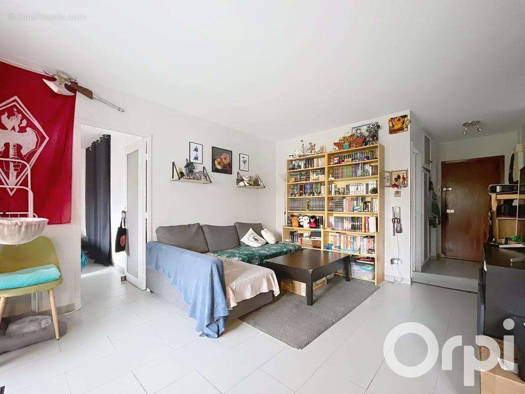 Appartement à LES ULIS
