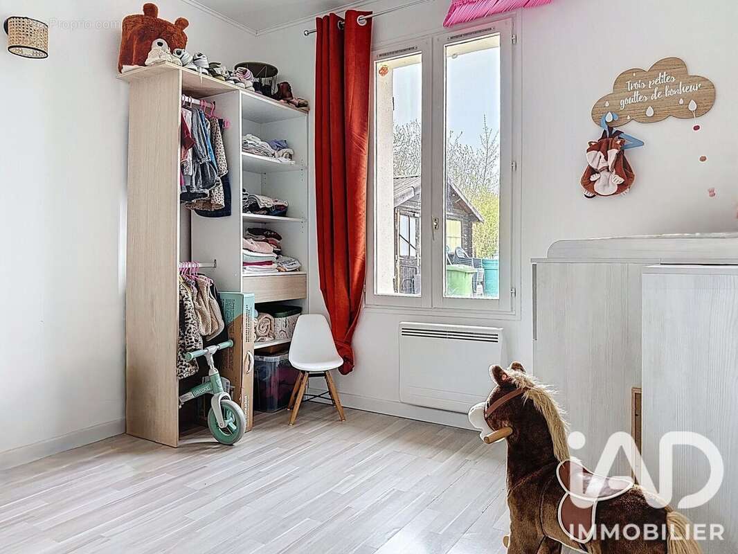 Maison 96 m² à Mondonville-Saint-Jean  - photo 7