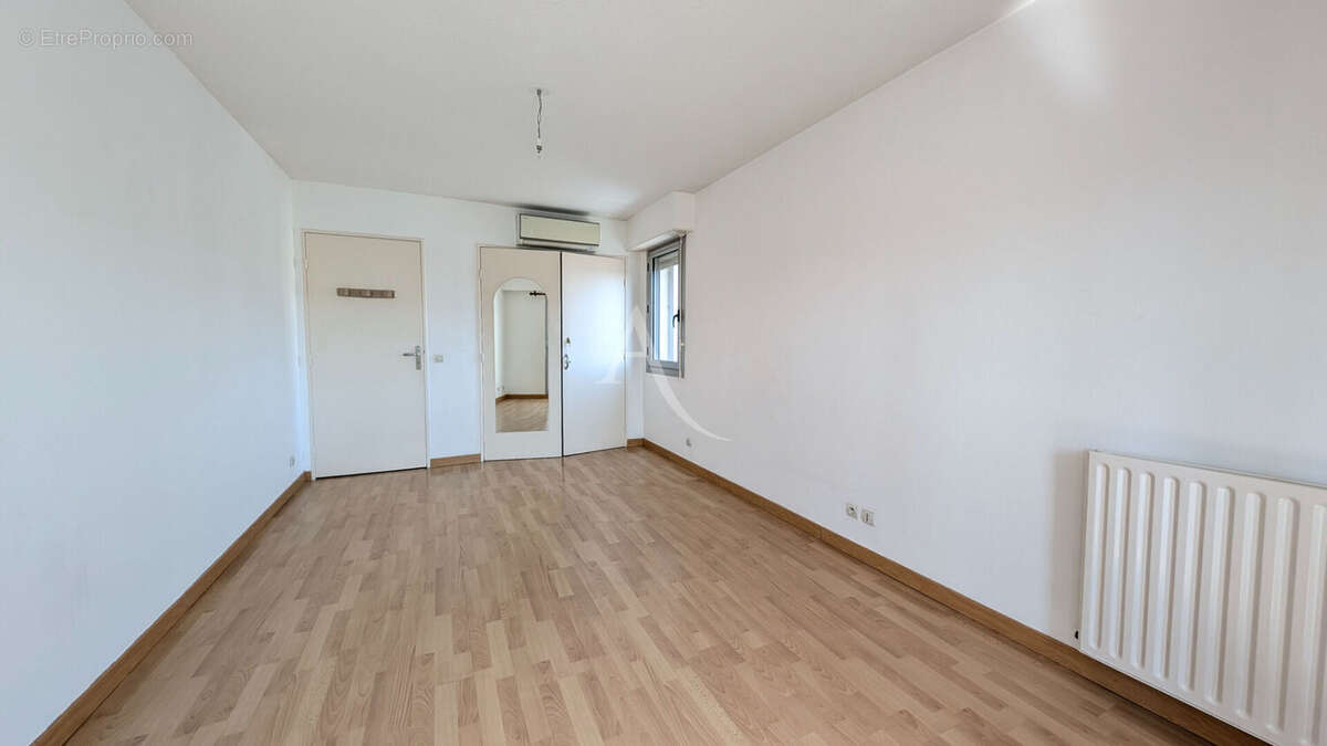 Pau entre facultés et Hôpital - Appartement 3 pièces - photo 4