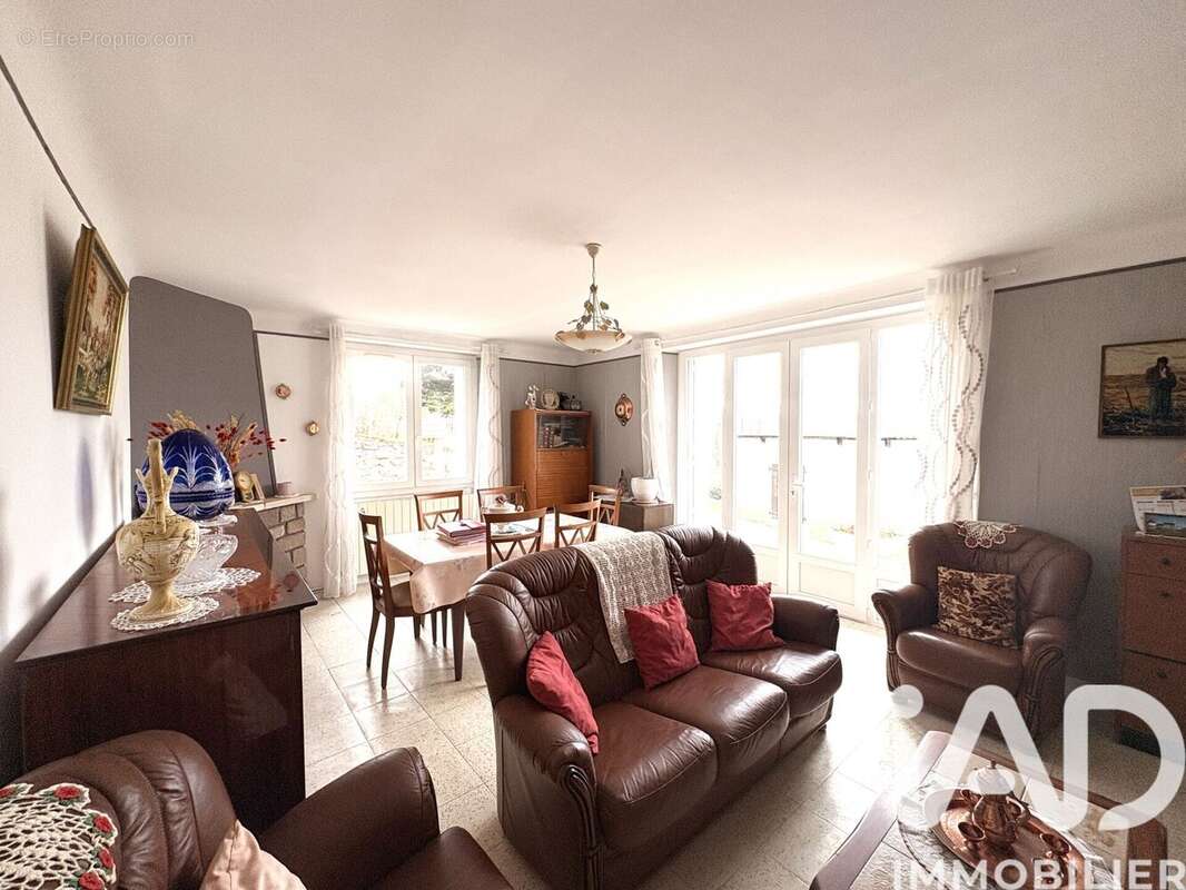 Maison 81 m² à Gagnac-Sur-Cere  - photo 2