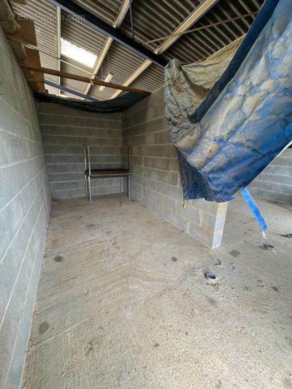 Maison à SAINT-PRIEST-LES-FOUGERES