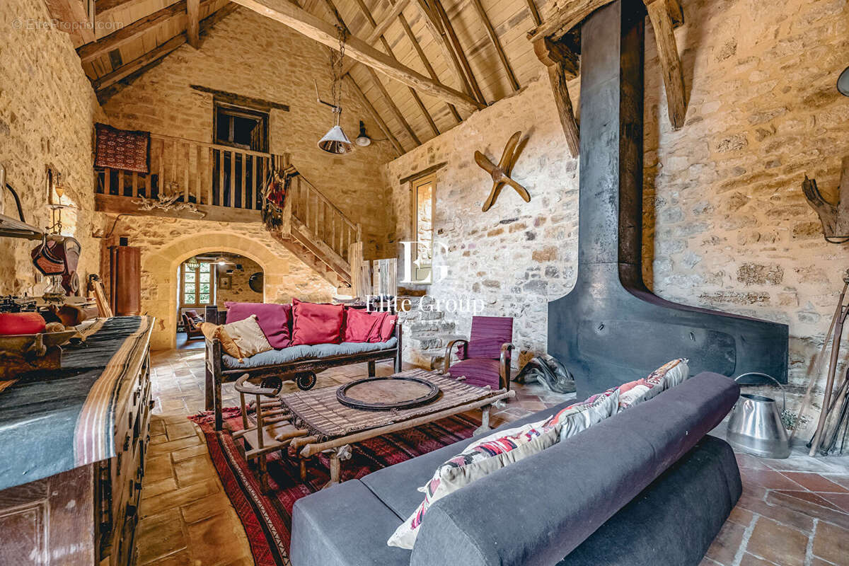 À VENDRE Maison au Coux Et Bigaroque Mouzens 11 pièces 280 m2 - photo 5