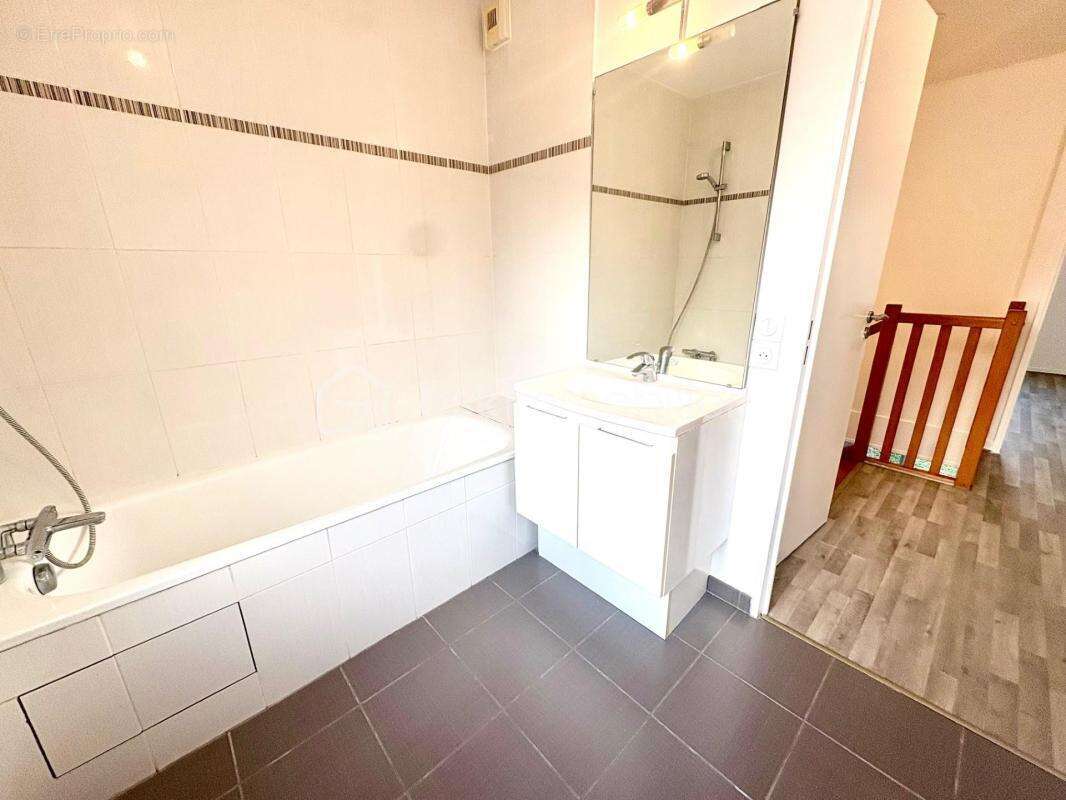 Maison à CHILLY-MAZARIN