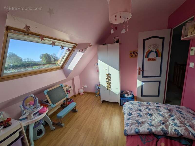Saint tugdual maison de 110 m² 5 pièces 4 chambres avec vie de plain pied sur parcelle de 4479 m² - photo 16