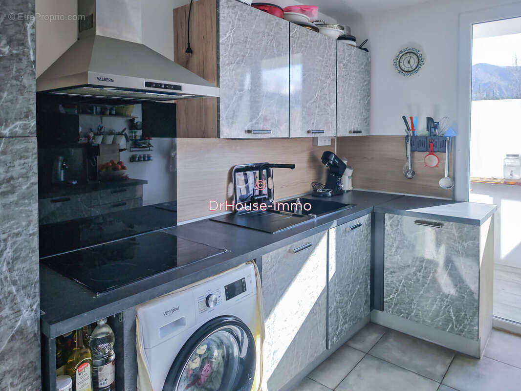 Appartement à MARSEILLE-11E