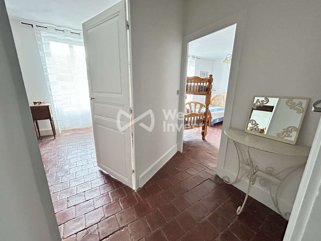 Maison à ANCY-LE-FRANC