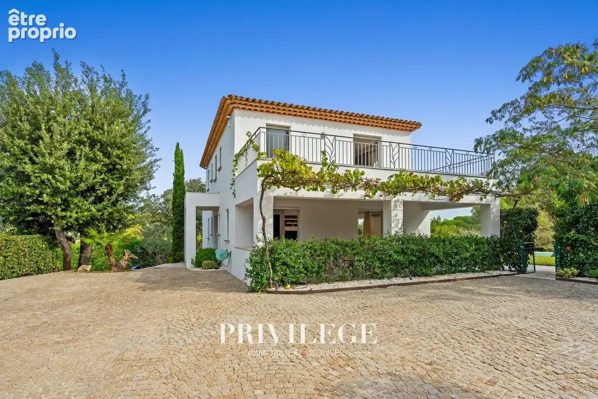 Peymeinade — Villa contemporaine de première main, piscine et ascenseur - photo 40