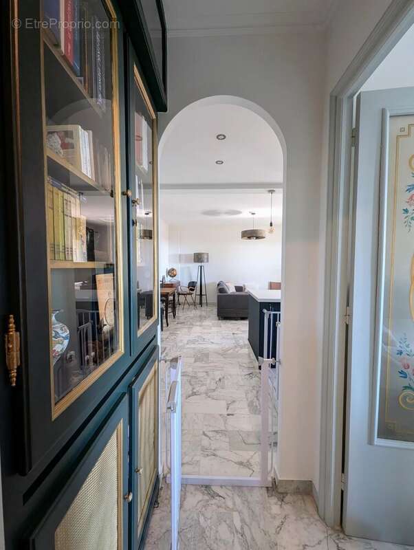 Superbe appartement t2 calme / vue mer grande terrasse et garage - photo 8