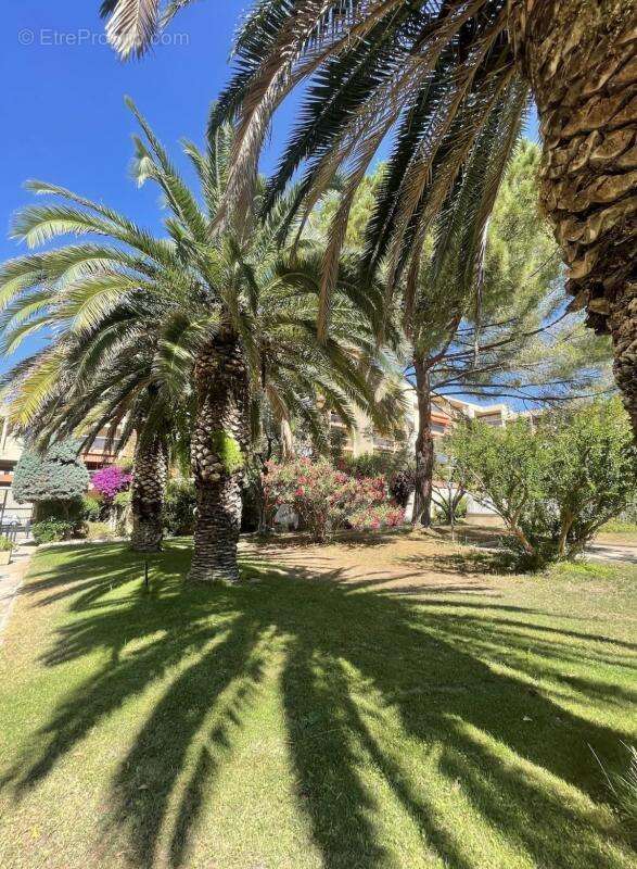 Appartement à HYERES