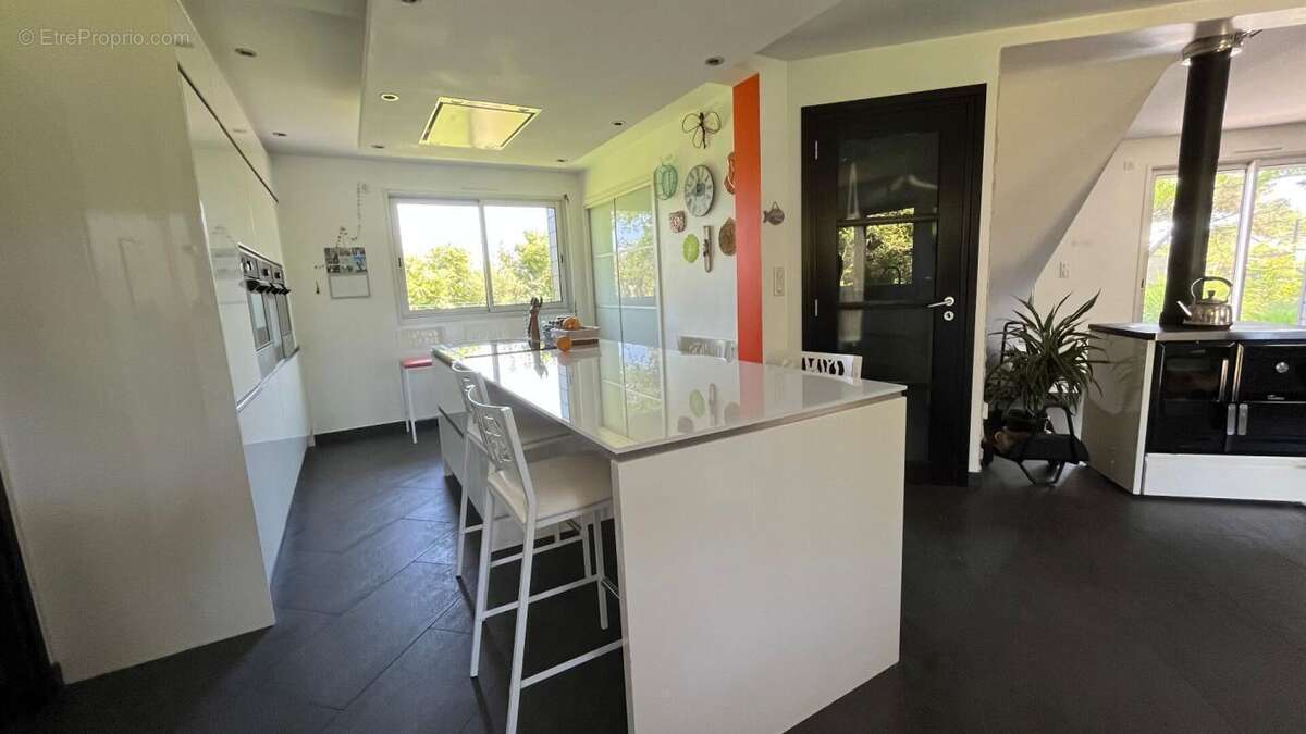 Maison à LA TURBALLE