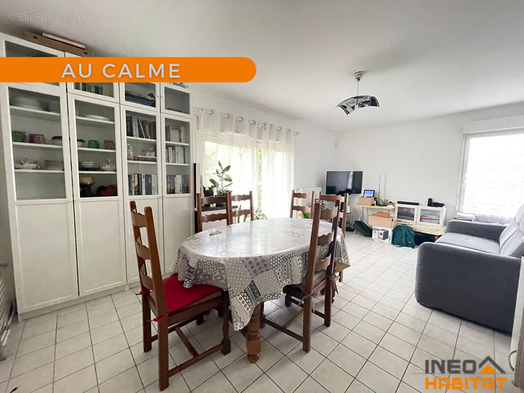 Appartement à LA MEZIERE
