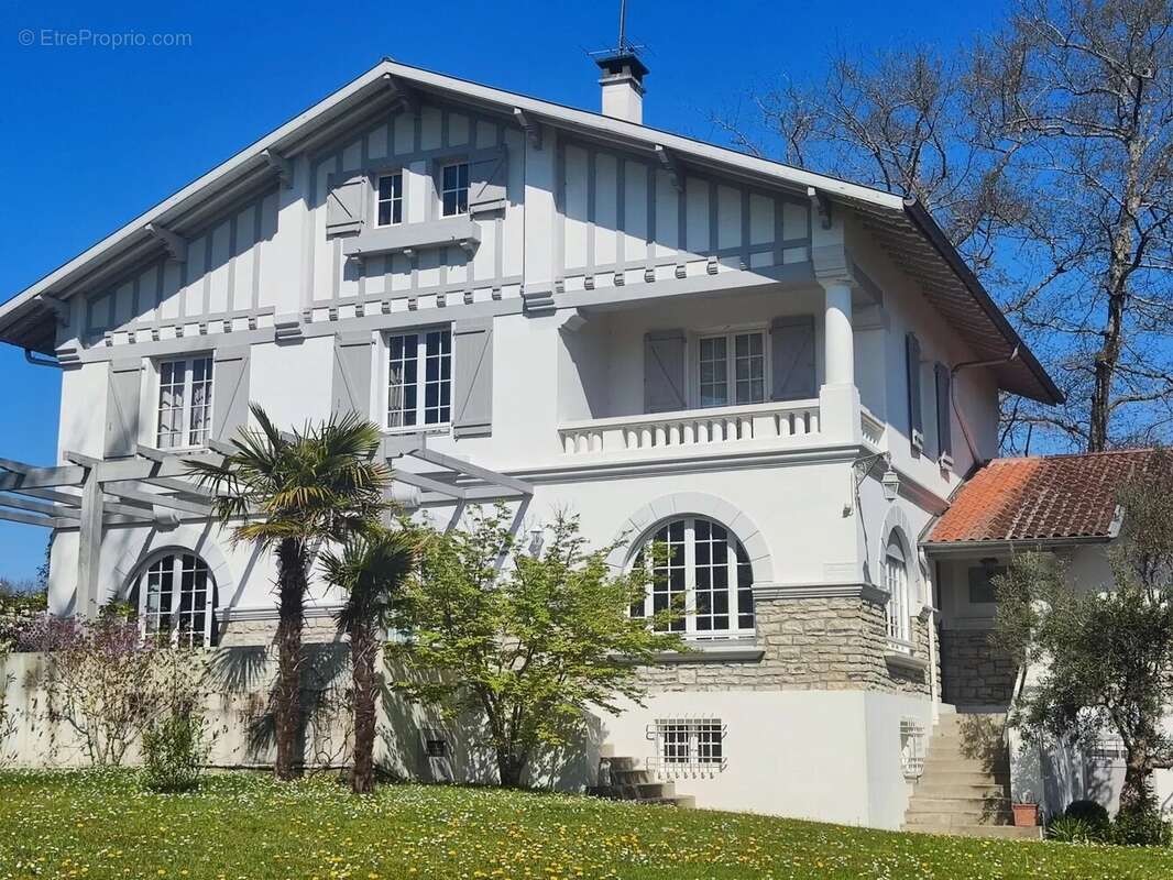 Maison à SALIES-DE-BEARN