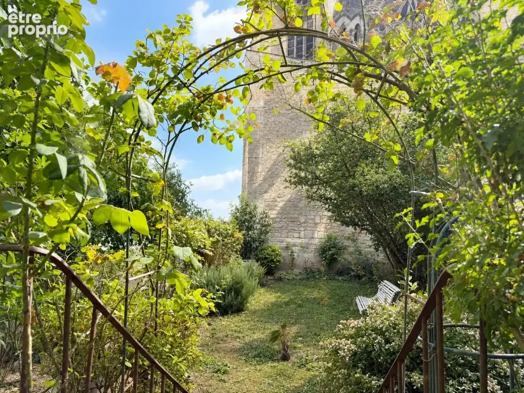 Angouleme centre  maison de ville avec jardin et terrasses - photo 5