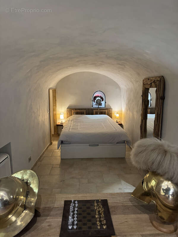 Appartement à LA TURBIE