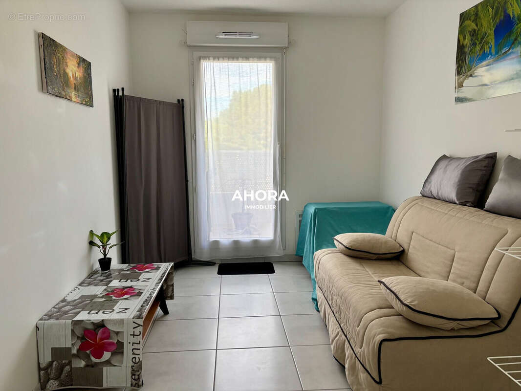 Appartement à MARSEILLE-9E