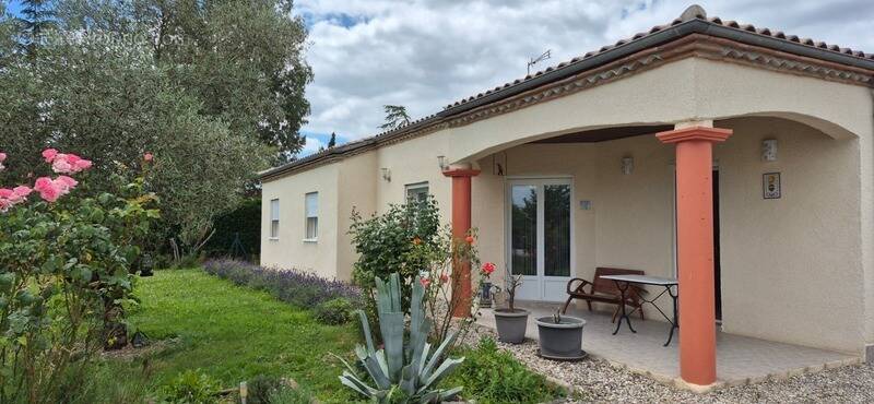 Maison à SAINTE-LIVRADE-SUR-LOT