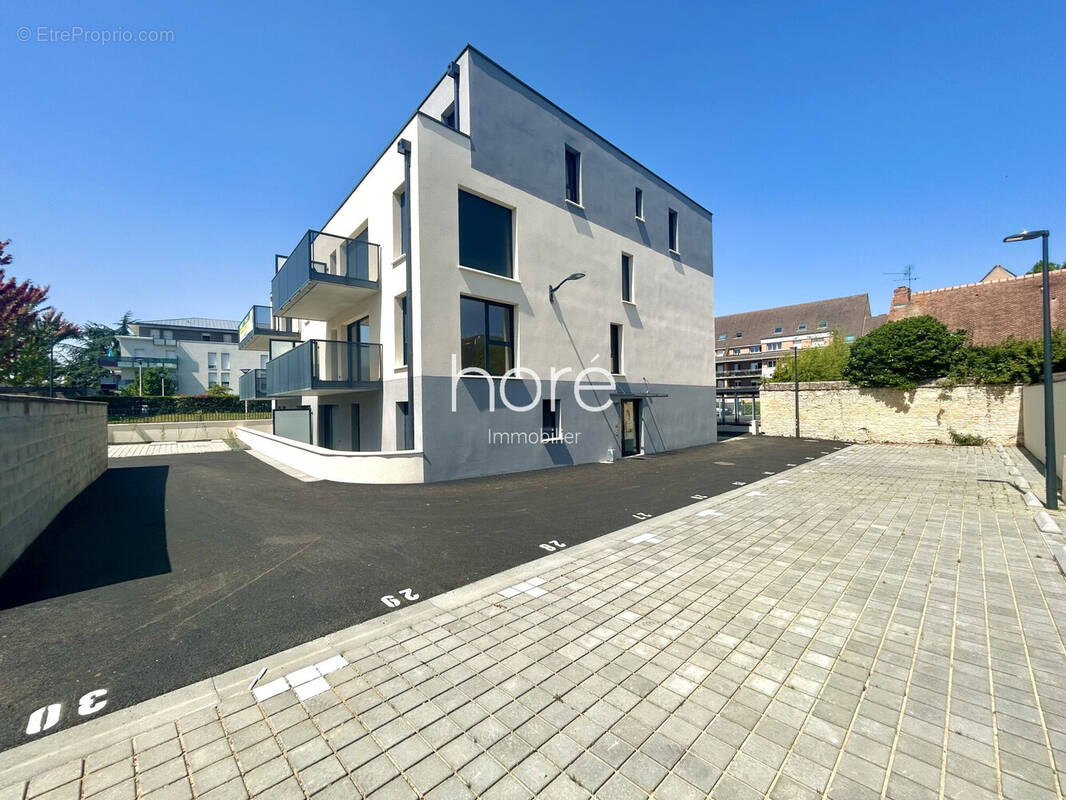 Appartement 85 m² à Ifs  - photo 2