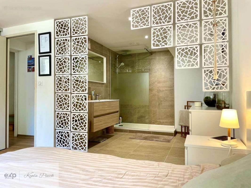 Maison à PIERREVERT