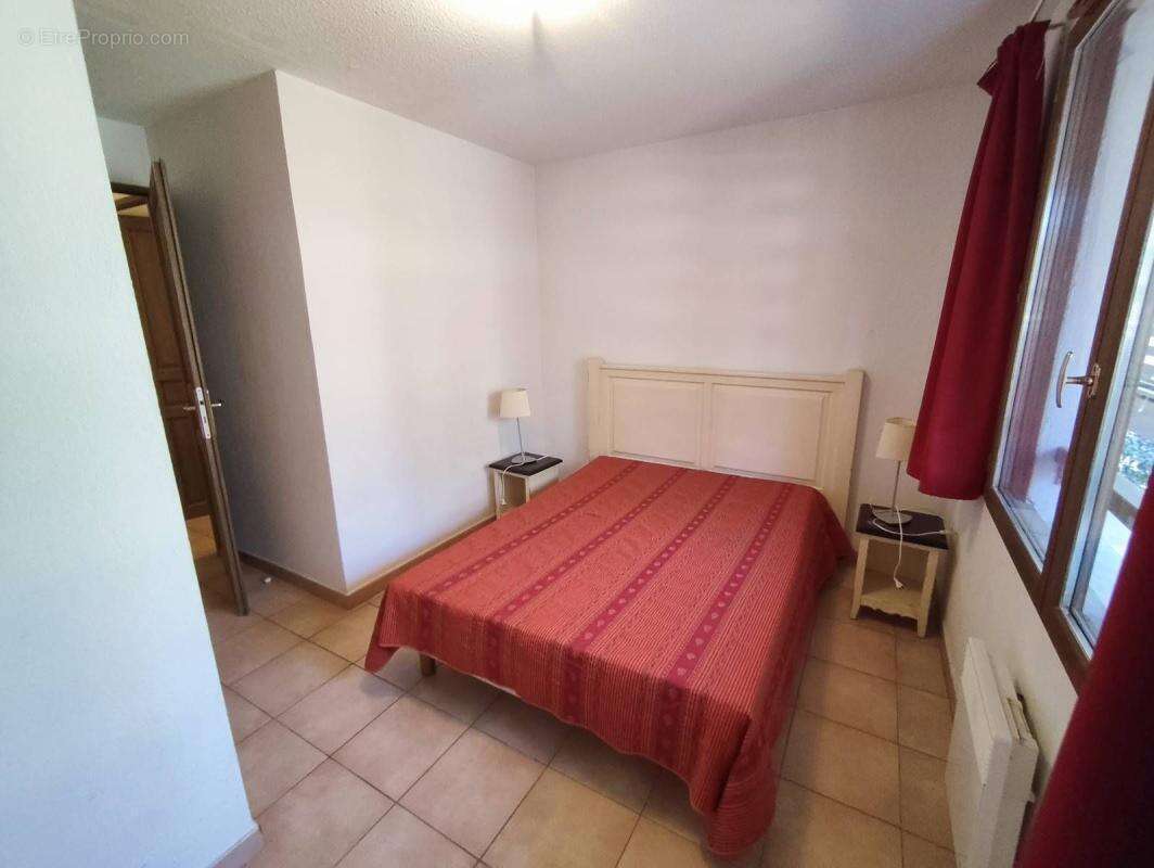Appartement à BARJAC