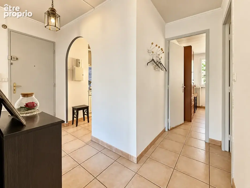 À VENDRE - T3 avec Terrasse 100 m2 + balcon et Cave   Secteur Les Vallons - photo 18
