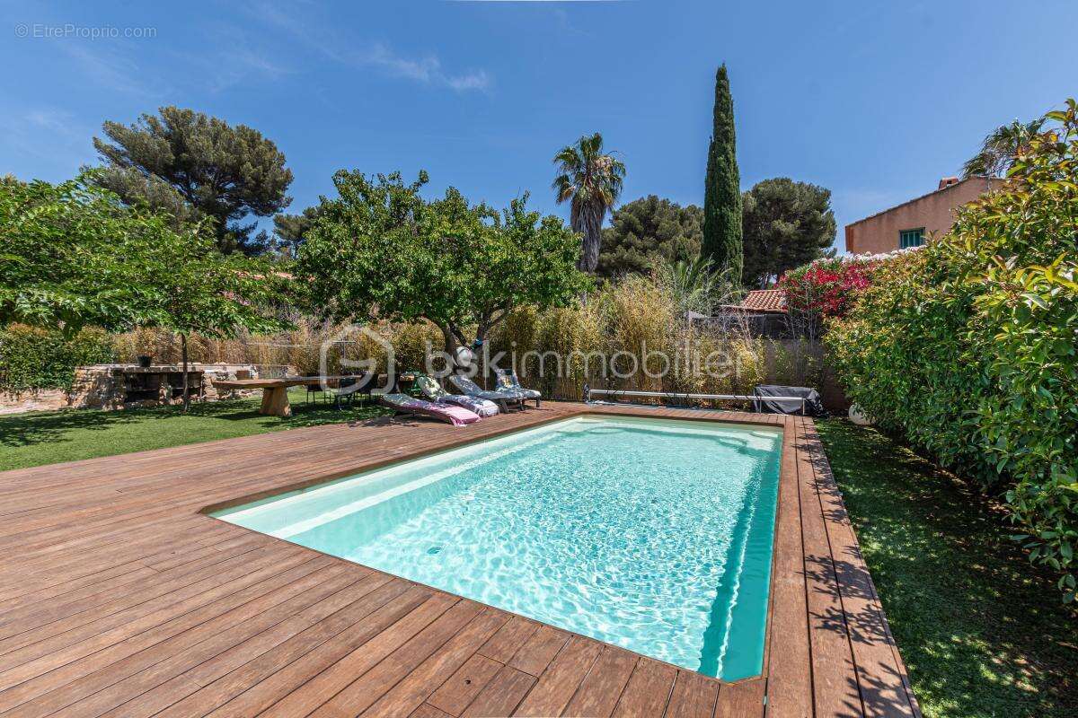 Maison à SIX-FOURS-LES-PLAGES