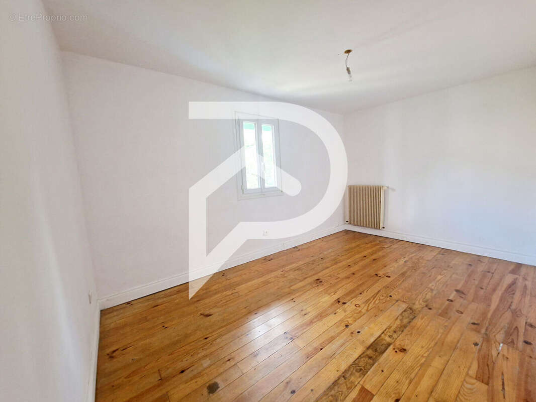 Maison à ARTHEZ-DE-BEARN