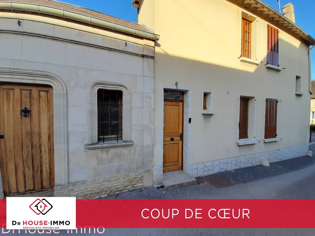 Maison à CREVECOEUR-EN-AUGE