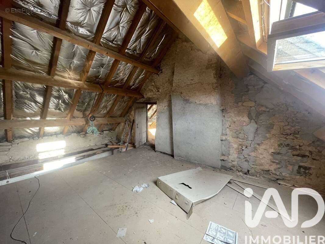 Photo 8 - Maison à AUGY-SUR-AUBOIS