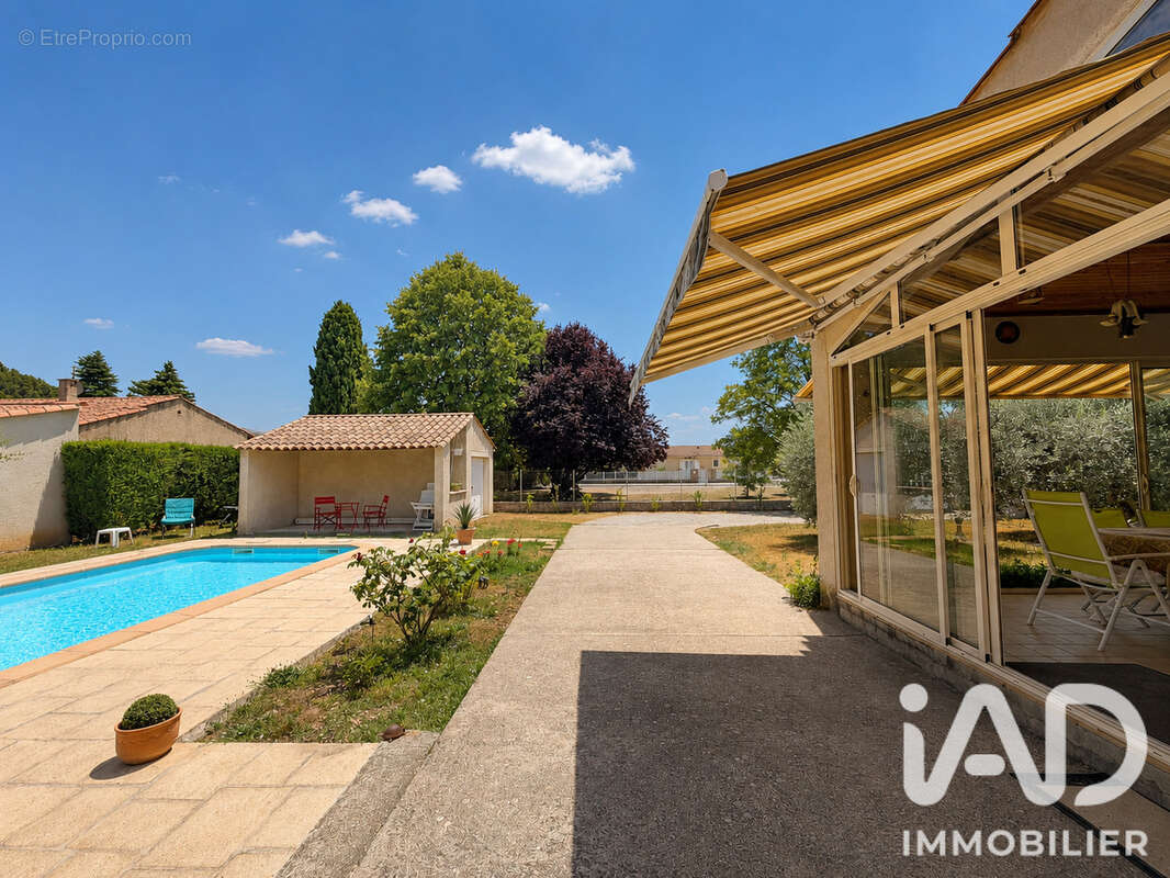 Maison 104 m² à Oraison  - photo 4